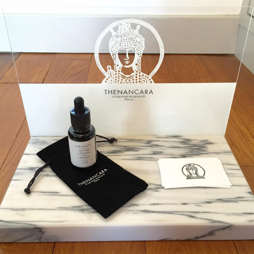 Meuble PLV en Marble Thenancara e-liquides en 50mL pour sevrage tabagique