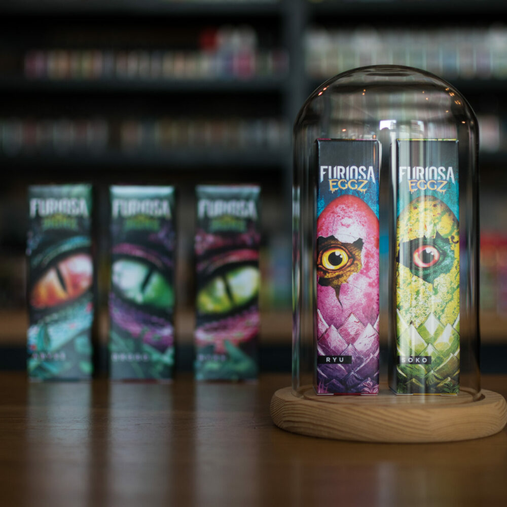 Marque Furiosa EGGZ - Vape 47 - E-liquide 50mL et 10mL cigarette électronique pod sevrage tabagique vapers vapoteur débutant intermédiaire 4 SOKO - RUY credit @Vapy_Hour