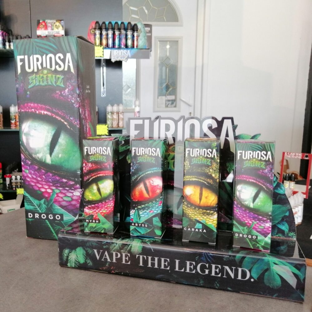 Photo Gamme Furiosa SKINZ + PLV plexiglass + Boite Factice - Gamme en 80mL- Vape 47 - E-liquide cigarette électronique pod sevrage tabagique vapers vapoteur expert intermédiaire